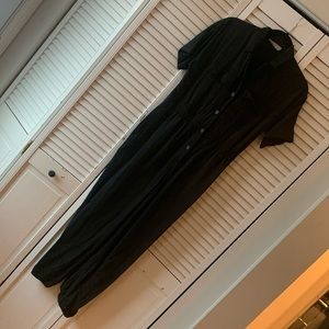 Cool jumpsuit by Everlane. Worn once. Linen material.